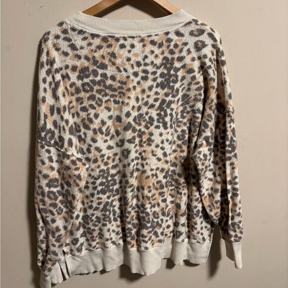 Aerie Oversized Summer Fleece Sweatshirt Leopard- Size Large - Picture 4 of 7